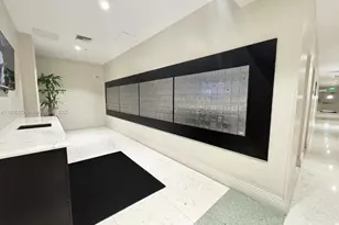 3901 S Ocean Dr, Hollywood, FL 33019 - Photo 38