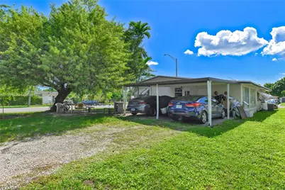1499 NE 174th St, North Miami Beach, FL 33162 - Photo 26