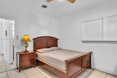1499 NE 174th St, North Miami Beach, FL 33162 - Photo 16