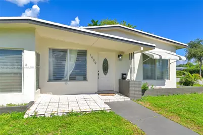 1499 NE 174th St, North Miami Beach, FL 33162 - Photo 2