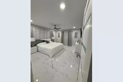 15750 SW 216th St, Miami, FL 33170 - Photo 12