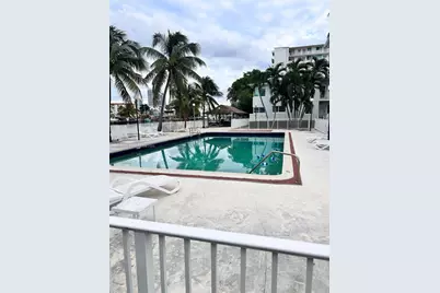 7207 Bay Dr #24, Miami Beach, FL 33141 - Photo 22