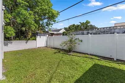 1776 SW 11th Ter, Miami, FL 33135 - Photo 22