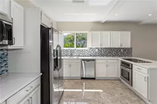 1776 SW 11th Terrace, Miami, FL 33135 - Photo 8