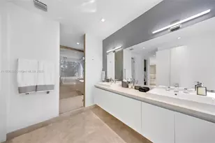 7541 NW 97th Ct, Doral, FL 33178 - Photo 42