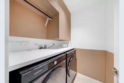 7541 NW 97th Ct, Doral, FL 33178 - Photo 34