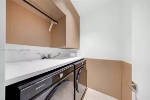 7541 NW 97th Ct, Doral, FL 33178 - Photo 34