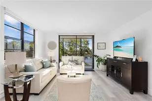 1100 Colony Point Cir, Pembroke Pines, FL 33026 - Photo 10