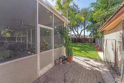 21500 SW 88th Ave, Cutler Bay, FL 33189 - Photo 36