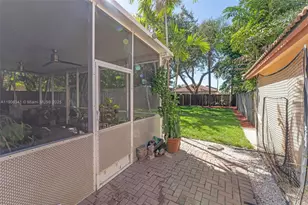 21500 SW 88th Ave, Cutler Bay, FL 33189 - Photo 36