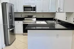 2665 NE 4th St, Homestead, FL 33033 - Photo 10