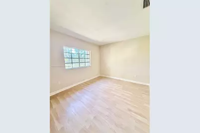 2665 NE 4th St #201, Homestead, FL 33033 - Photo 14