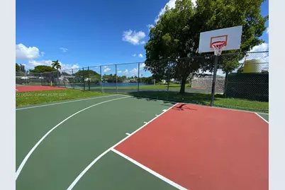 13101 SW 14 St #1, Miami, FL 33184 - Photo 12