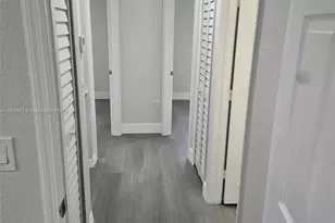 6752 NW 182nd St, Hialeah, FL 33015 - Photo 22