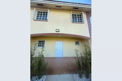 6752 NW 182nd St #101, Hialeah, FL 33015 - Photo 2