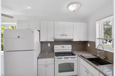 1864 NW 28th St #5, Miami, FL 33142 - Photo 10
