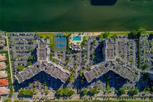 800 Parkview Dr, Hallandale Beach, FL 33009 - Photo 16