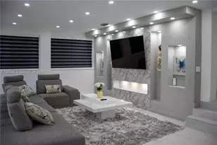 295 NE 150th St, Miami, FL 33161 - Photo 2