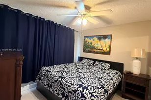 571 SW 142nd Ave, Pembroke Pines, FL 33027 - Photo 12