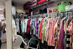 571 SW 142nd Ave, Pembroke Pines, FL 33027 - Photo 22