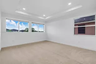 15540 NW 88th Ave, Miami Lakes, FL 33018 - Photo 18