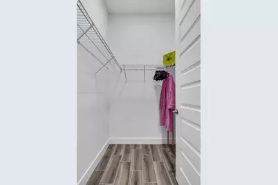 15540 NW 88th Ave, Miami Lakes, FL 33018 - Photo 14