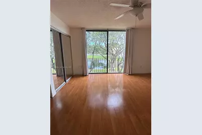 3855 Estepona Ave #10-D-1, Doral, FL 33178 - Photo 22