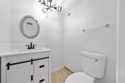 2750 NE 183rd St #2601, Aventura, FL 33160 - Photo 10