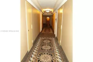 2801 NE 183rd St, Aventura, FL 33160 - Photo 8