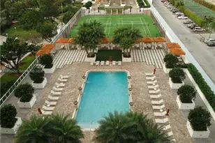 2801 NE 183rd St, Aventura, FL 33160 - Photo 10