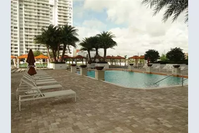 2801 NE 183rd St #1411W, Aventura, FL 33160 - Photo 16