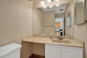 8465 Waterford Cir, Tamarac, FL 33321 - Photo 48