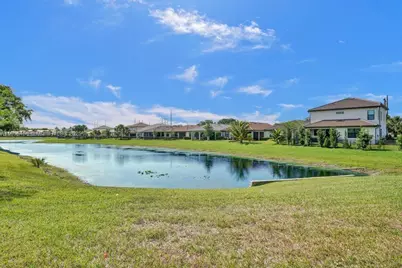 8465 Waterford Cir, Tamarac, FL 33321 - Photo 24