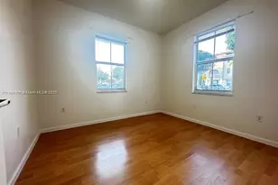 11002 NW 83rd St, Doral, FL 33178 - Photo 14