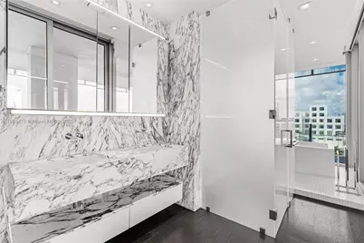 120 Ocean Dr #700, Miami Beach, FL 33139 - Photo 24