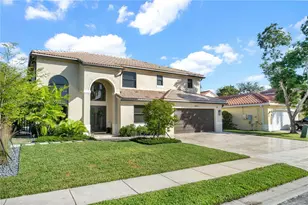 19913 SW 3rd Pl, Pembroke Pines, FL 33029 - Photo 2