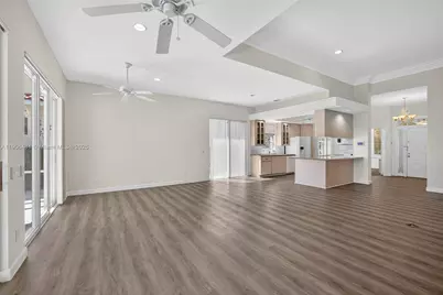 256 Kelsey Park Cir, Palm Beach Gardens, FL 33410 - Photo 42