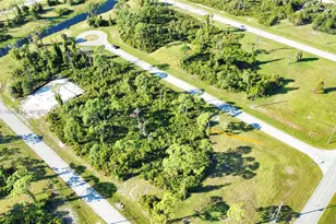 13 Tide Ct, Other City - In The State Of Florida, FL 33946 - Photo 16