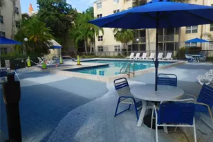 8290 Lake Dr, Doral, FL 33166 - Photo 22