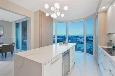 300 S Pointe Dr #4306, Miami Beach, FL 33139 - Photo 12