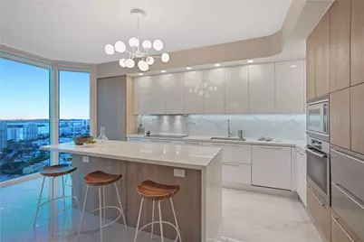 300 S Pointe Dr #4306, Miami Beach, FL 33139 - Photo 10
