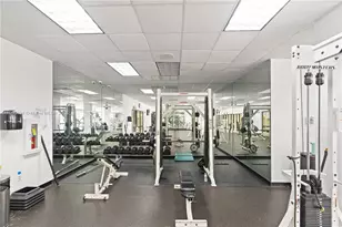 19370 Collins Ave, Sunny Isles Beach, FL 33160 - Photo 32