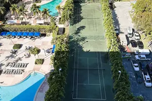 19370 Collins Ave, Sunny Isles Beach, FL 33160 - Photo 26