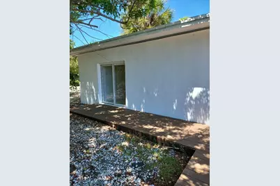 7707 Hawthorne Ave, Miami Beach, FL 33141 - Photo 8