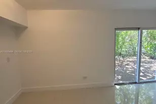 7707 Hawthorne Ave, Miami Beach, FL 33141 - Photo 18