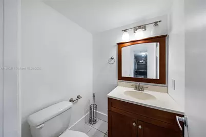 10700 SW 108th Ave #C316, Miami, FL 33176 - Photo 4