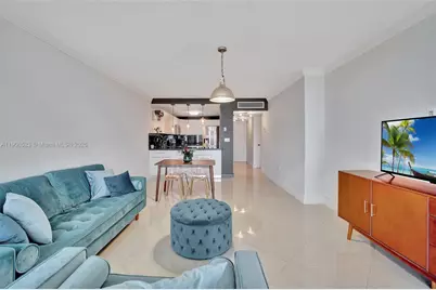 3375 N Country Club Dr #1603, Aventura, FL 33180 - Photo 28