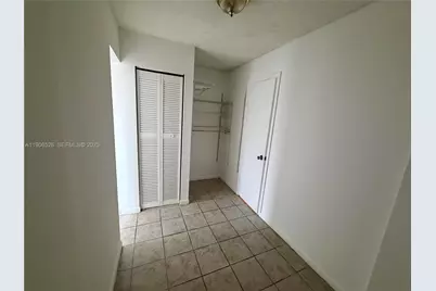 2800 NW 56th Ave #E401, Lauderhill, FL 33313 - Photo 4