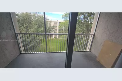 1200 NW 87th Ave #513, Coral Springs, FL 33071 - Photo 1