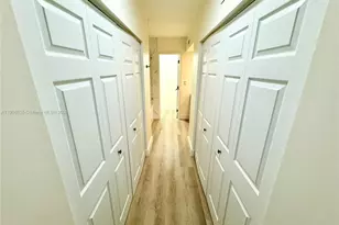 16401 Bridge End Rd, Miami Lakes, FL 33014 - Photo 12